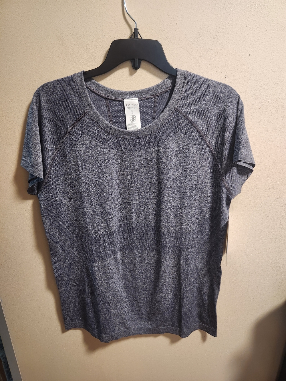 Athleta Momentum Seamless Tee